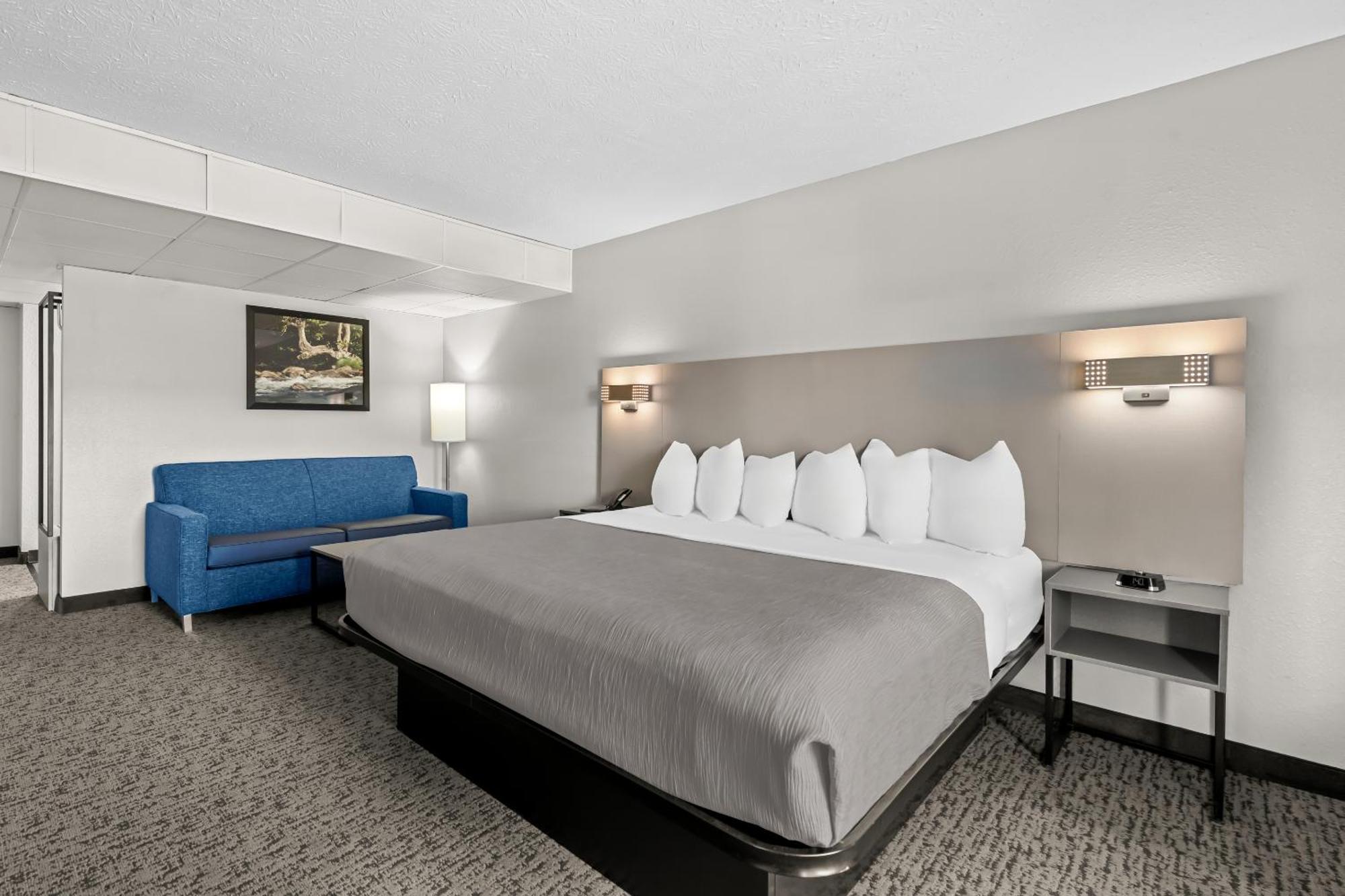 Quality Inn & Suites At Dollywood Lane Пиджен-Фордж Экстерьер фото