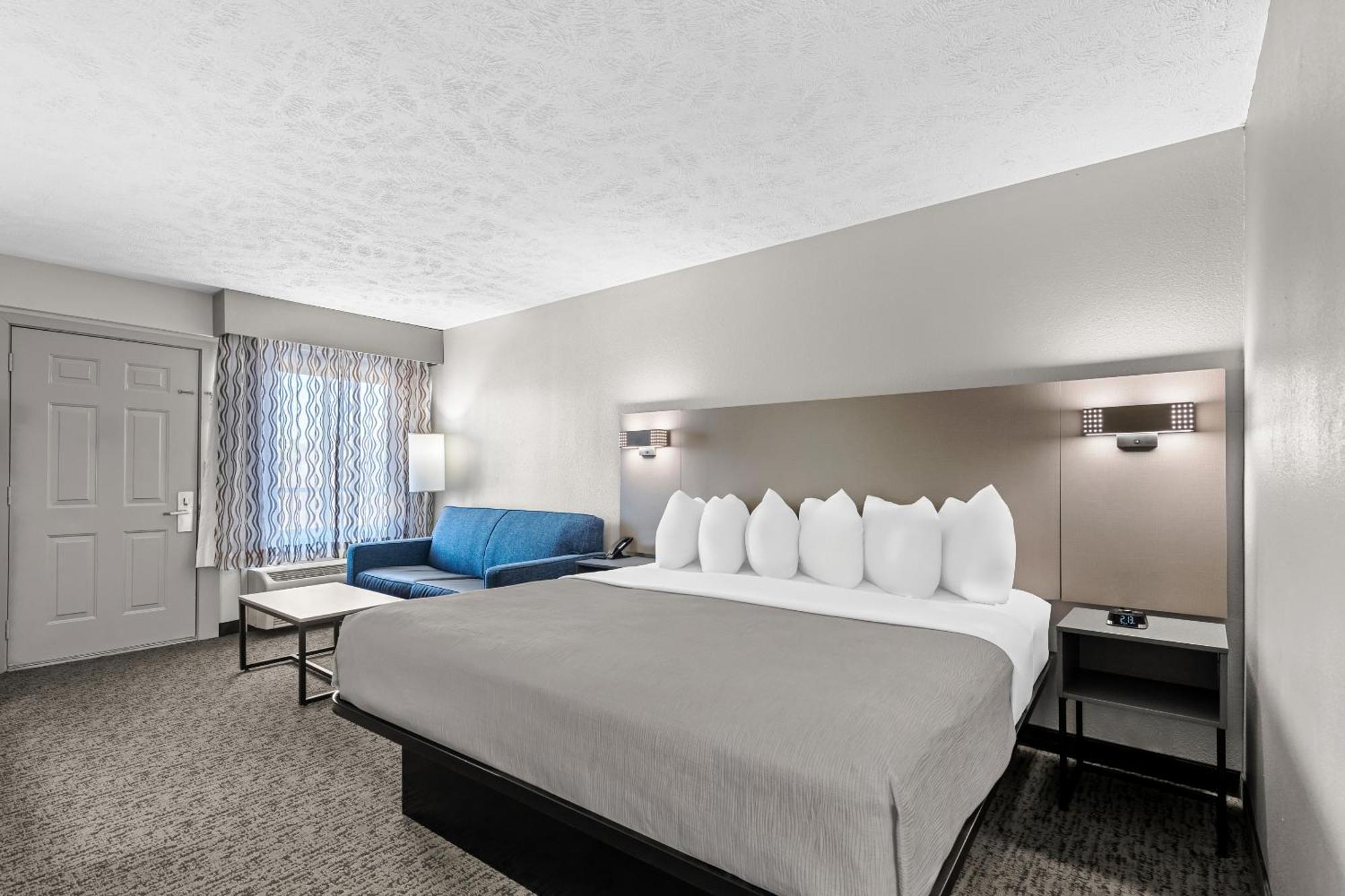 Quality Inn & Suites At Dollywood Lane Пиджен-Фордж Экстерьер фото