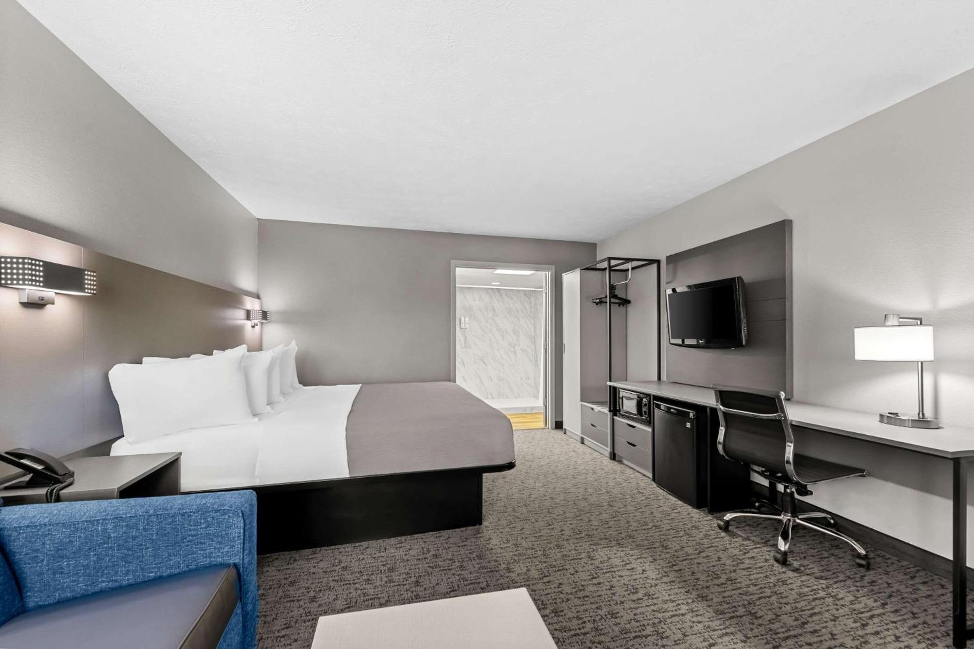 Quality Inn & Suites At Dollywood Lane Пиджен-Фордж Экстерьер фото